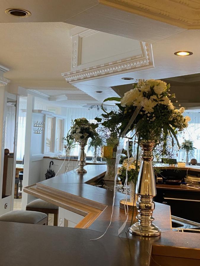 Hotel St. Hubertus Wallmerod Eksteriør billede